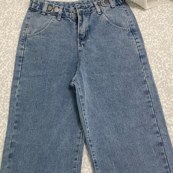 high waist straight jeans - Picture 2 of 4